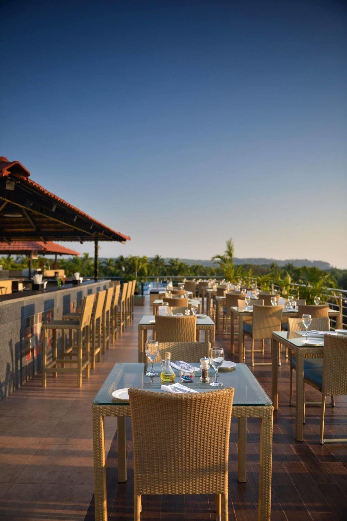 Acacia Goa Sinquerim Exterior foto